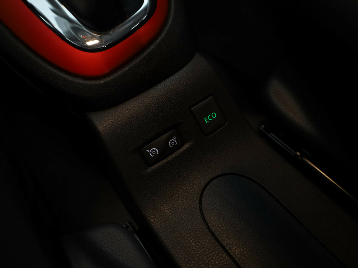 Renault Kaptur 2018 года с пробегом. Фото: #23