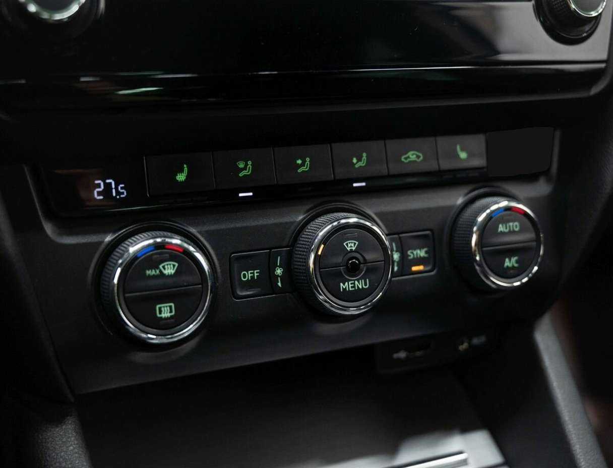 Skoda Octavia 2016 года с пробегом. Фото: #17