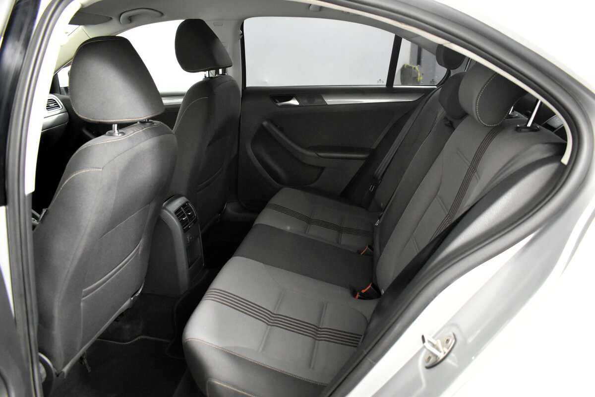 Volkswagen Jetta 2016 года с пробегом. Фото: #13