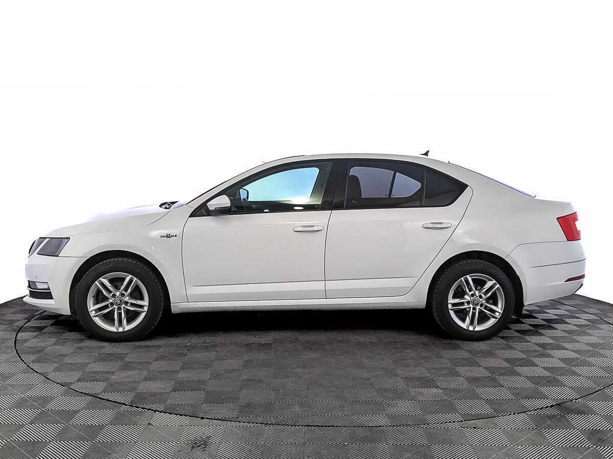 Skoda Octavia 2018 года с пробегом. Фото: #7