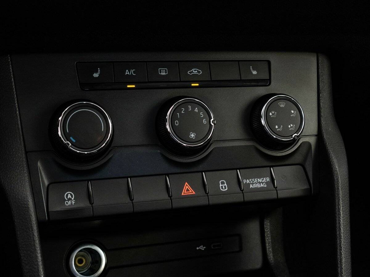 Skoda Karoq 2021 года с пробегом. Фото: #15