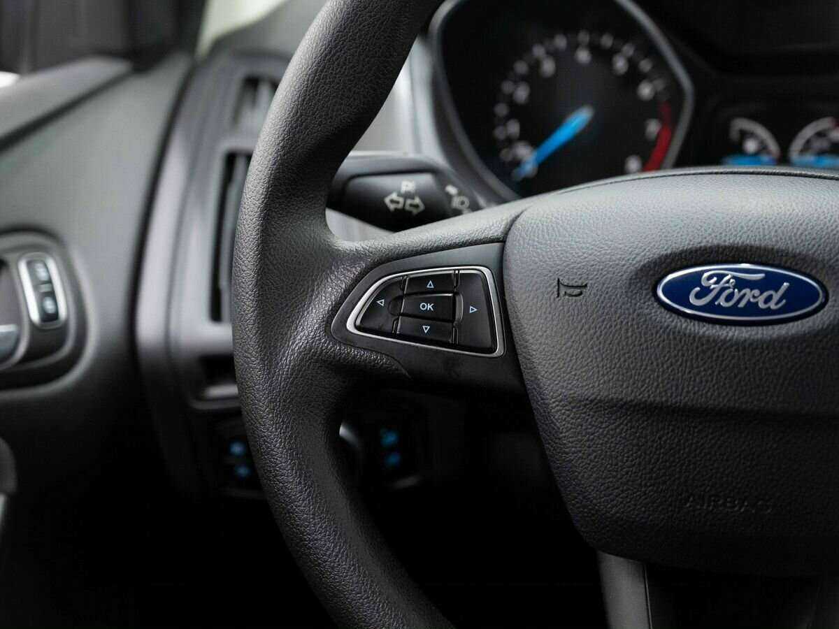 Ford Focus 2019 года с пробегом. Фото: #14