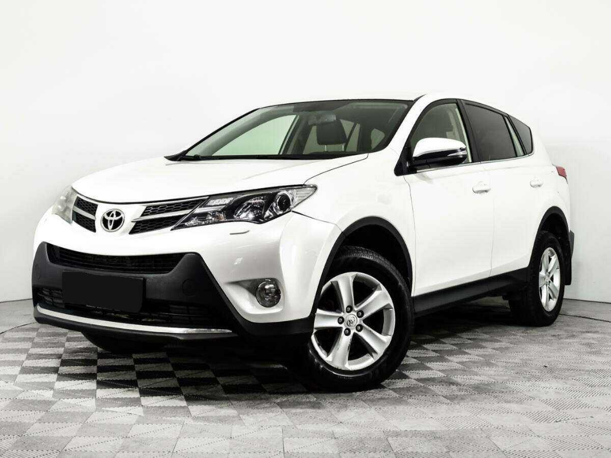 Toyota RAV4 2013 года с пробегом. Посмотреть фото