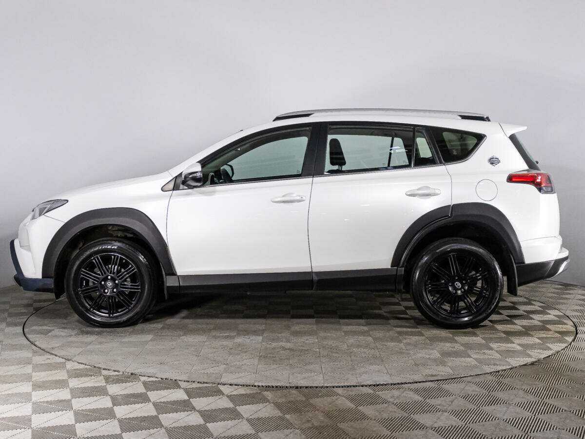 Toyota RAV4 2018 года с пробегом. Фото: #7