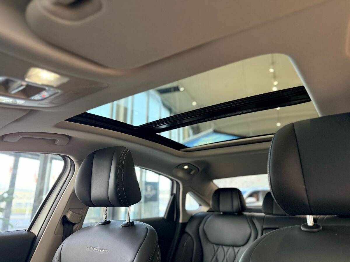 Chery Arrizo 8 2023 года с пробегом. Фото: #31