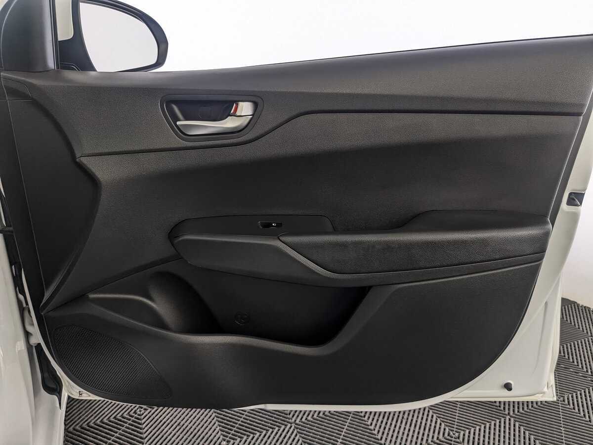 Hyundai Solaris 2020 года с пробегом. Фото: #17