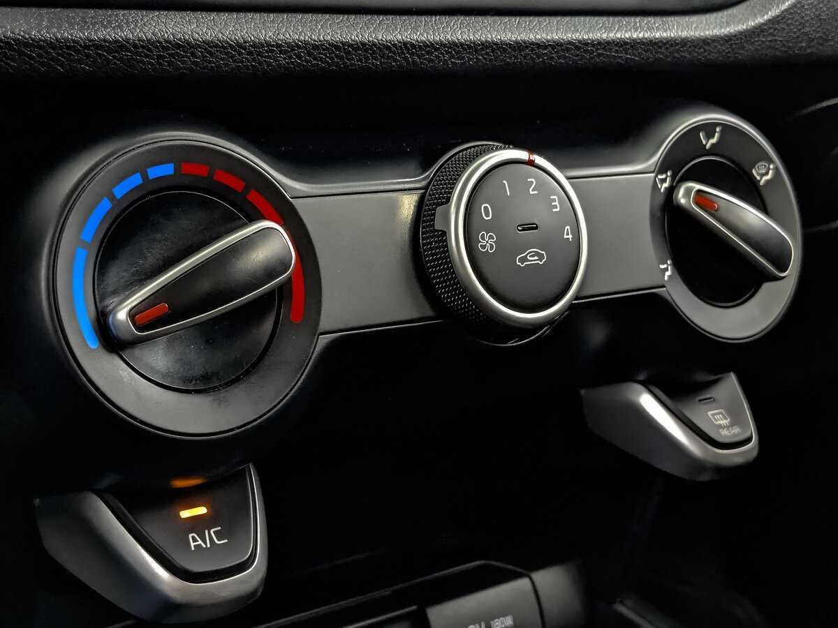 Kia Rio 2020 года с пробегом. Фото: #15