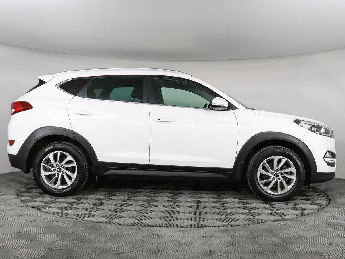 Hyundai Tucson 2017 года с пробегом. Фото: #3
