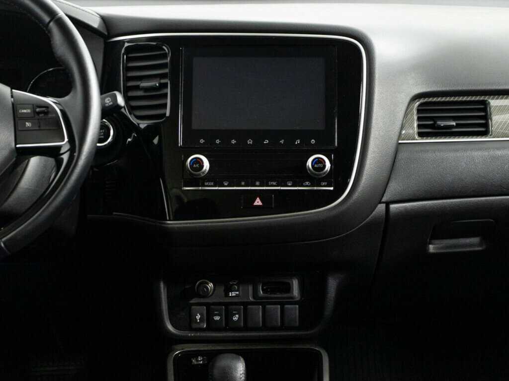 Mitsubishi Outlander 2021 года с пробегом. Фото: #13