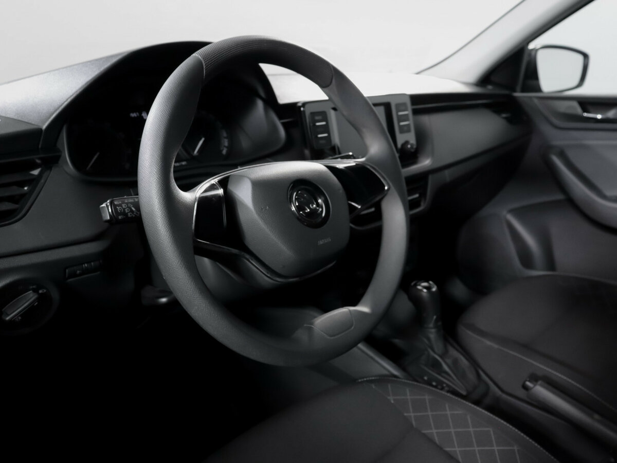 Skoda Rapid 2021 года с пробегом. Фото: #10