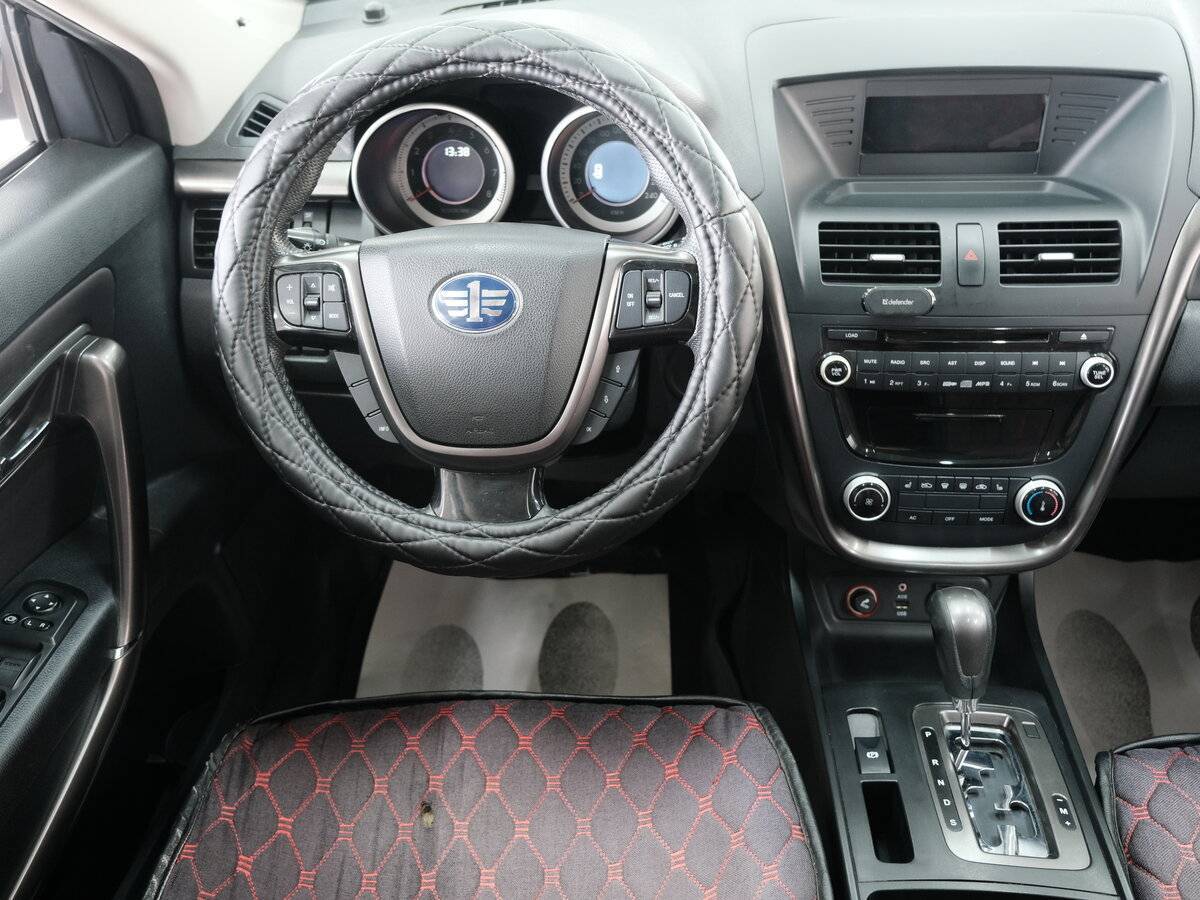 FAW Besturn X80 2017 года с пробегом. Фото: #8