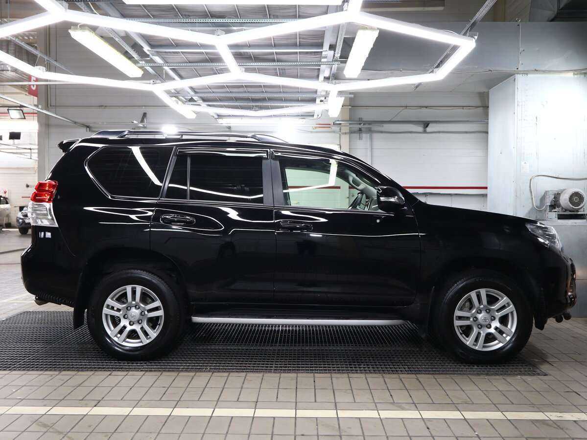 Toyota Land Cruiser Prado 2013 года с пробегом. Фото: #2
