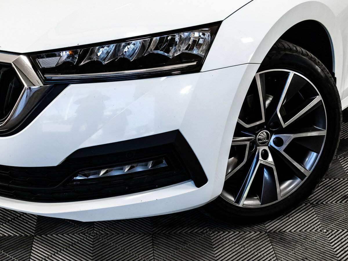 Skoda Octavia 2021 года с пробегом. Фото: #1