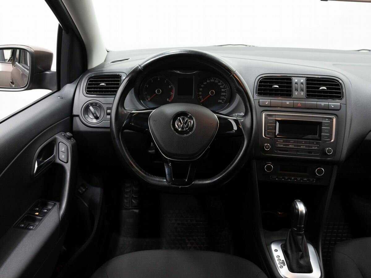 Volkswagen Polo 2016 года с пробегом. Фото: #14