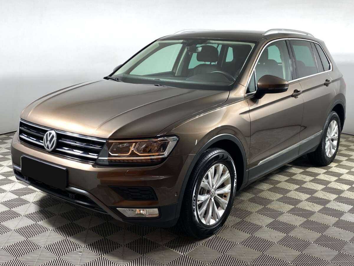 Volkswagen Tiguan 2017 года с пробегом. Посмотреть фото