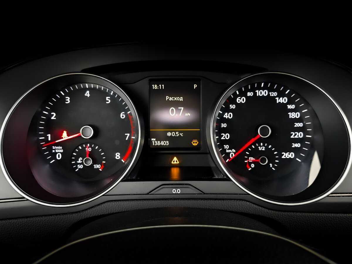 Volkswagen Passat 2016 года с пробегом. Фото: #12