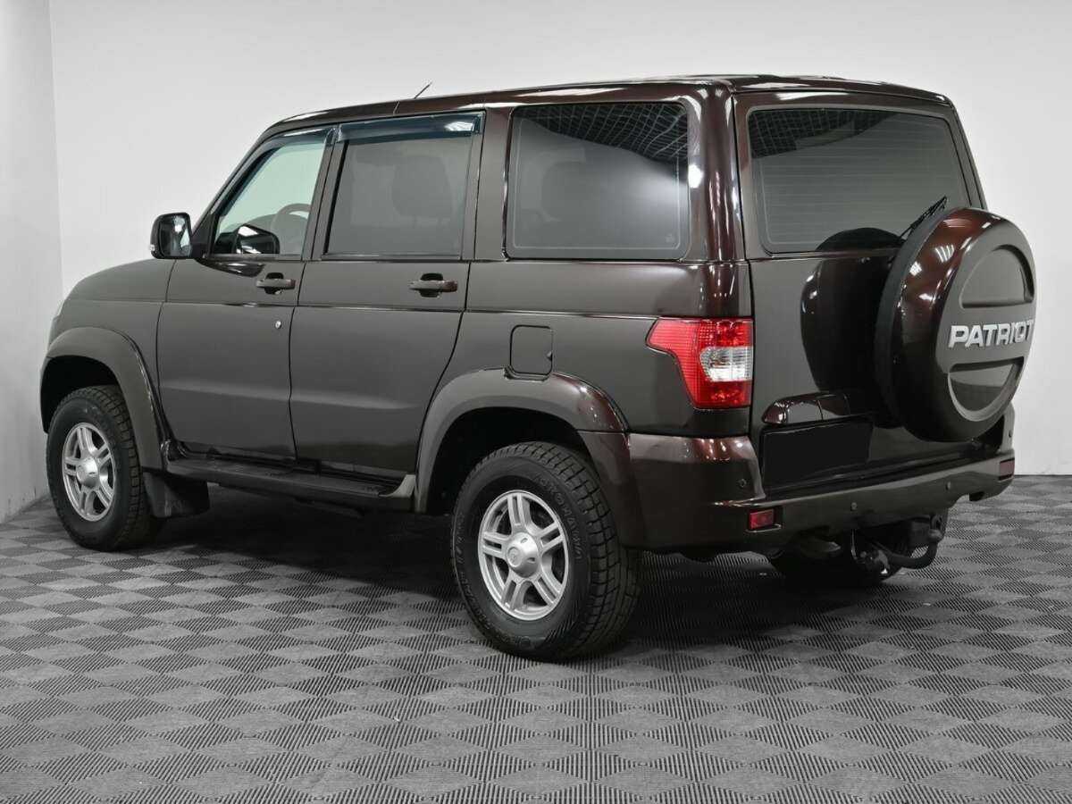 УАЗ Patriot 2015 года с пробегом. Фото: #3