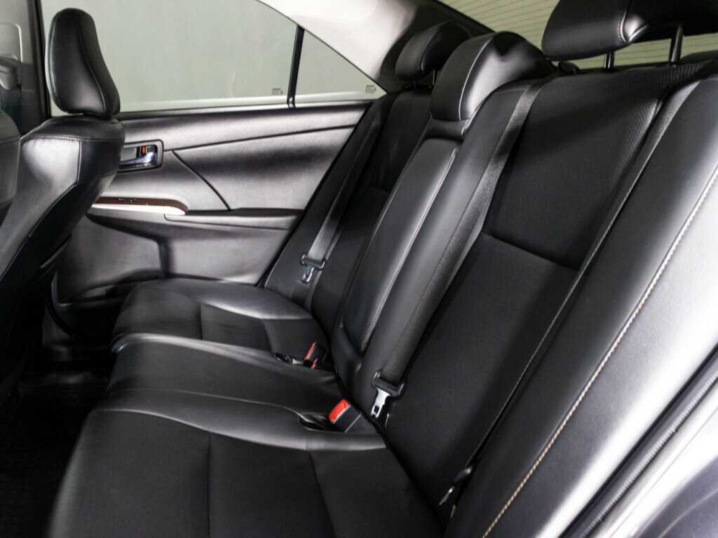 Toyota Camry 2012 года с пробегом. Фото: #9