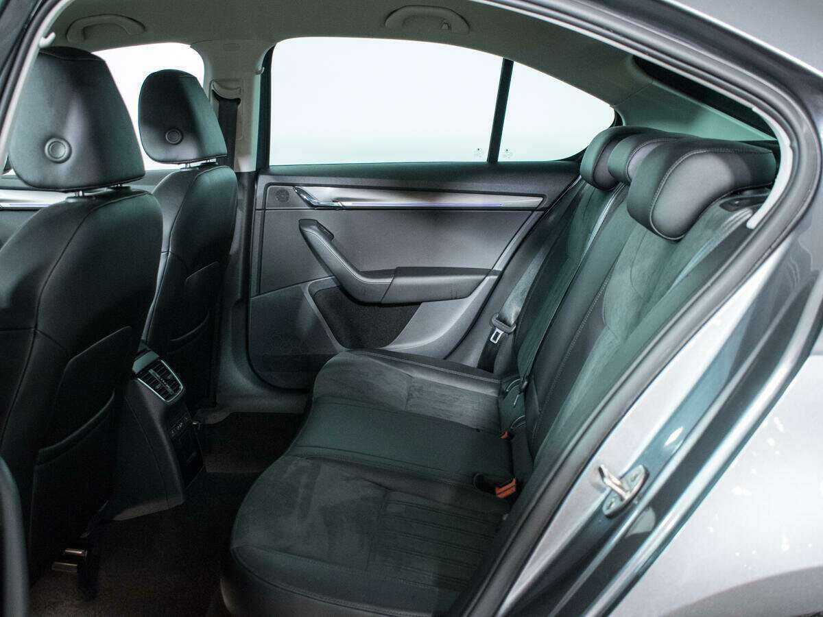 Skoda Octavia 2020 года с пробегом. Фото: #9