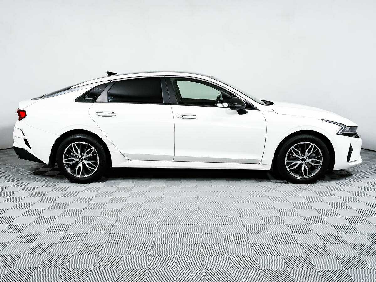 Kia K5 2020 года с пробегом. Фото: #3