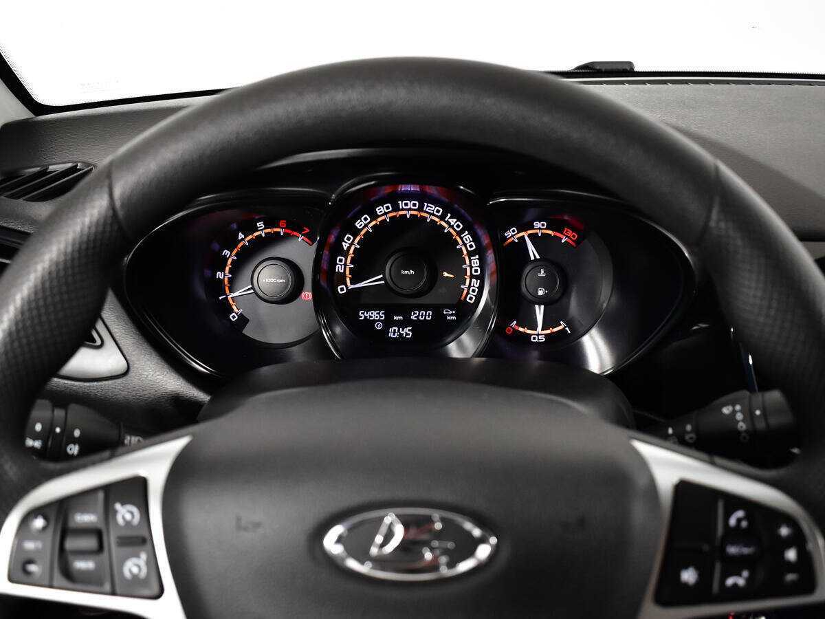 Lada (ВАЗ) Vesta 2020 года с пробегом. Фото: #10