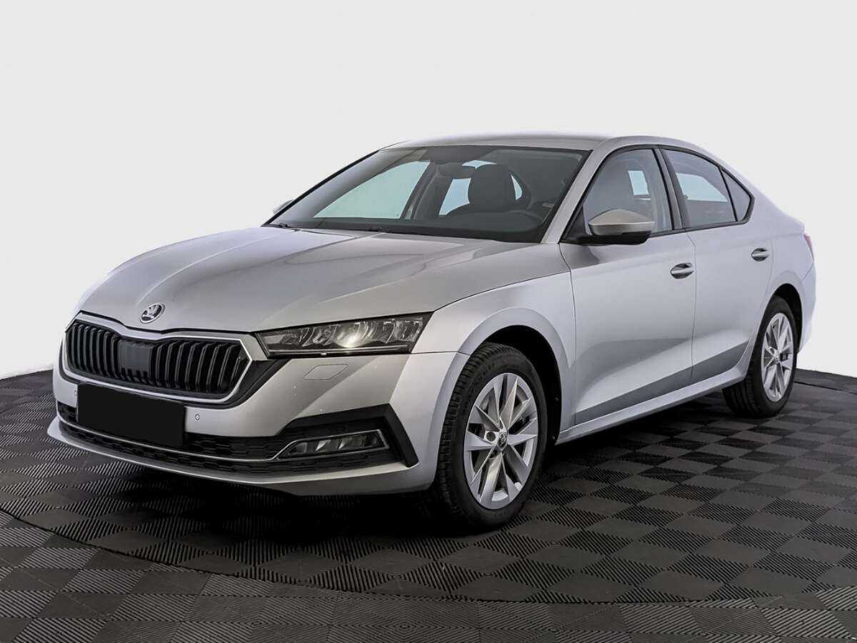 Skoda Octavia 2021 года с пробегом. Посмотреть фото