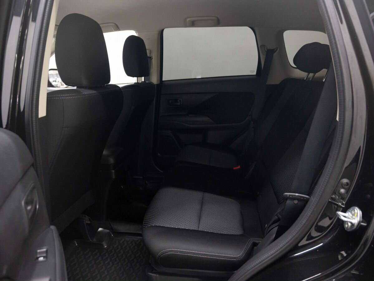 Mitsubishi Outlander 2016 года с пробегом. Фото: #8