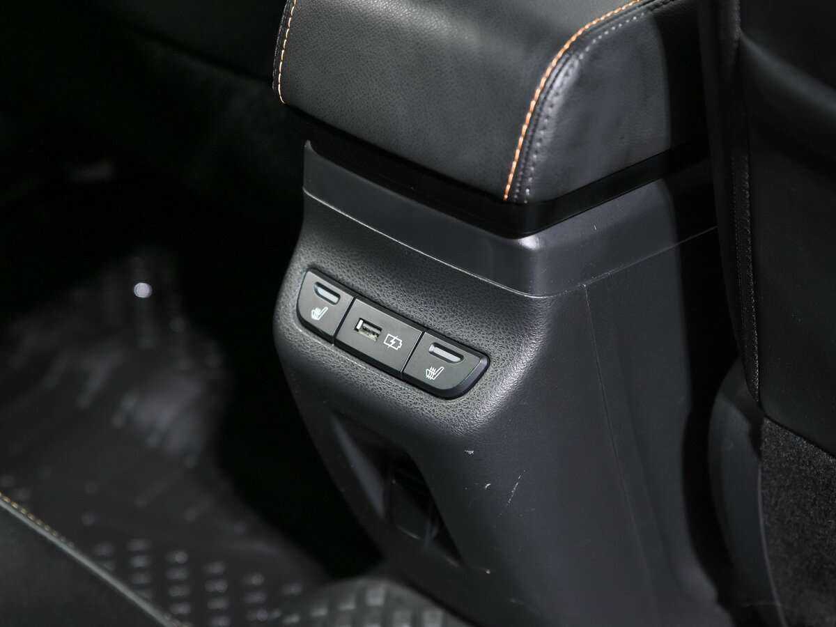 Lada (ВАЗ) Vesta 2021 года с пробегом. Фото: #16