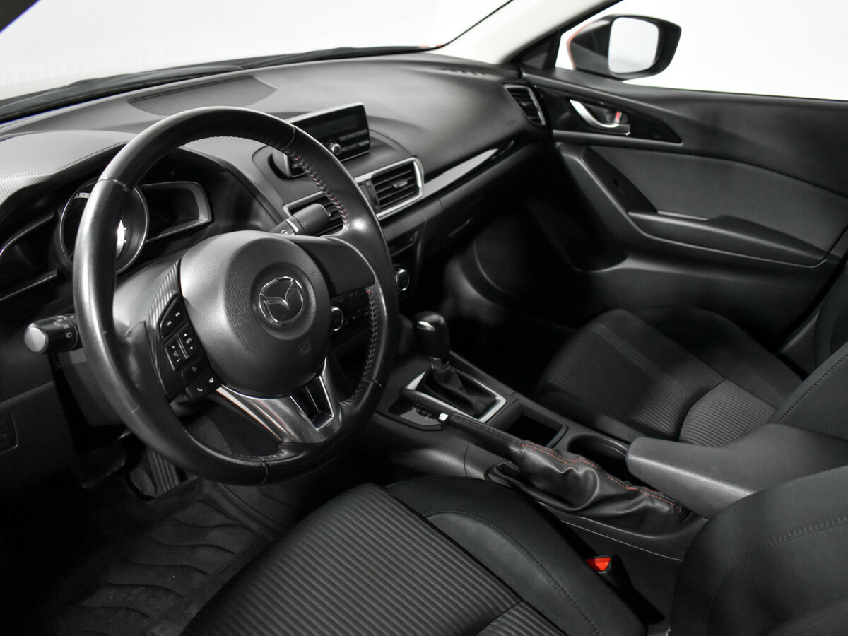 Mazda 3 2013 года с пробегом. Фото: #7