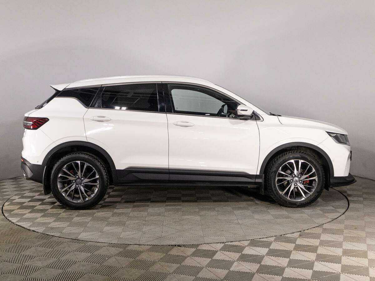 Geely Coolray 2021 года с пробегом. Фото: #3