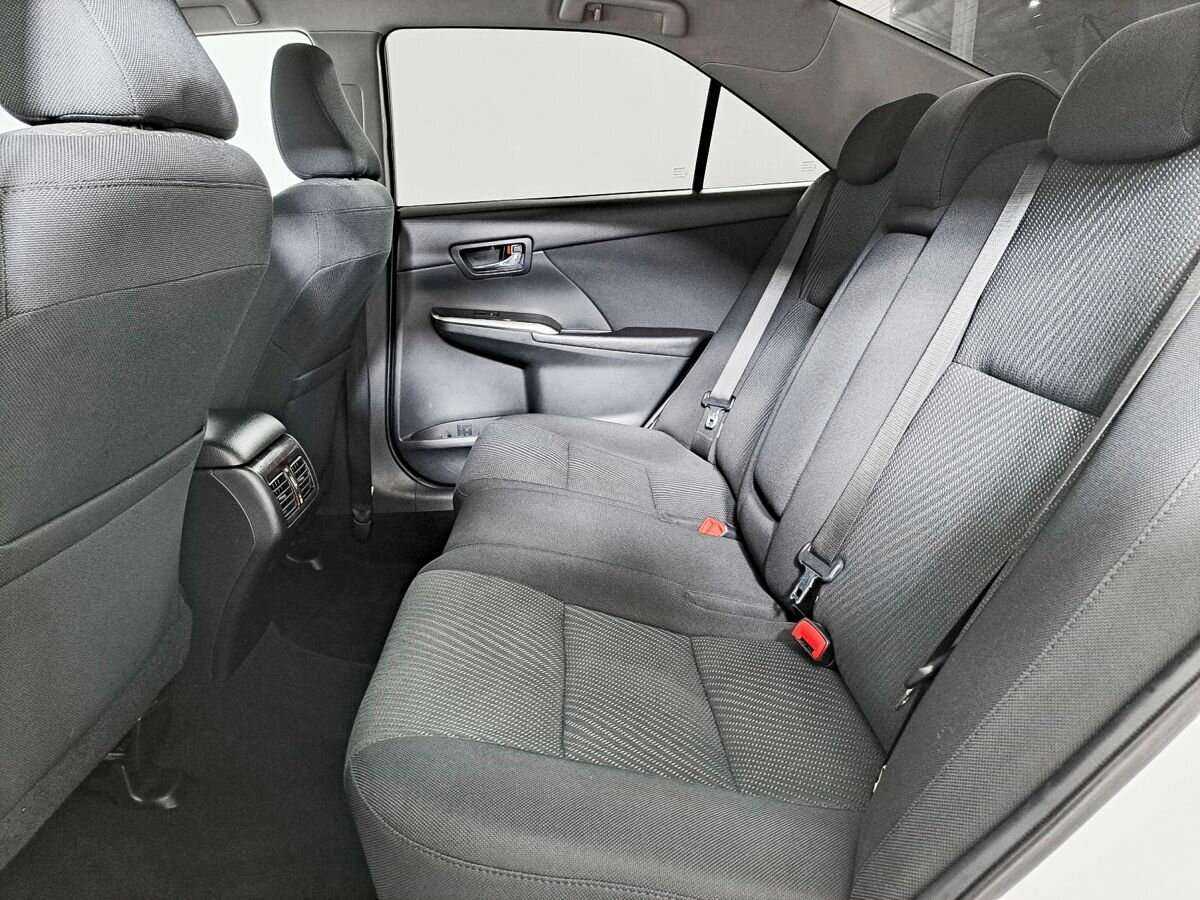 Toyota Camry 2015 года с пробегом. Фото: #6