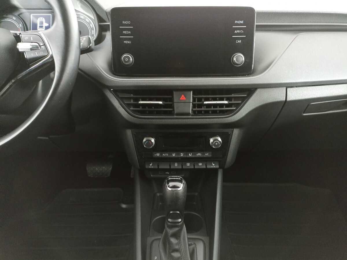 Skoda Rapid 2021 года с пробегом. Фото: #14