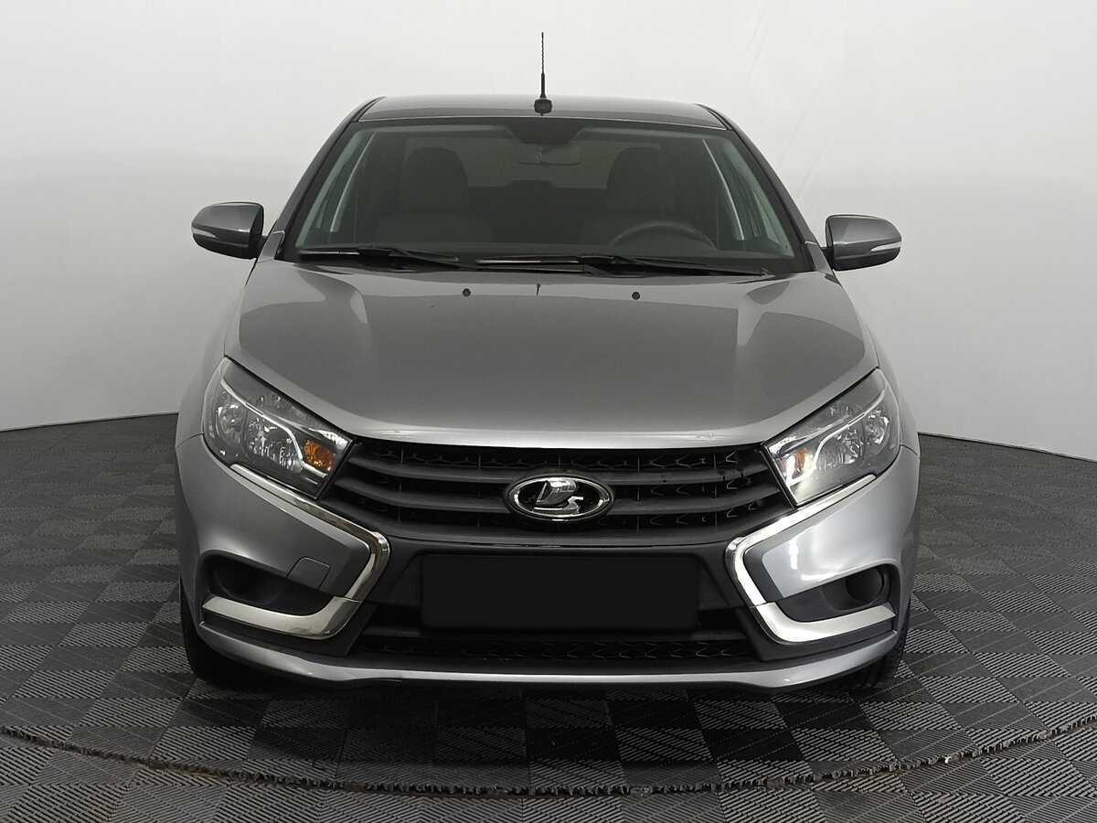 Lada (ВАЗ) Vesta 2018 года с пробегом. Фото: #1