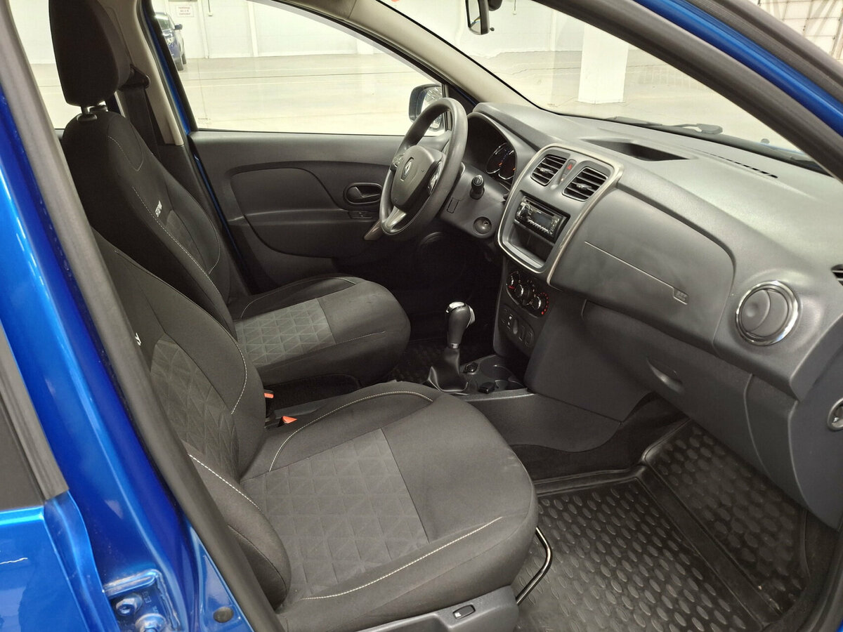 Renault Sandero 2016 года с пробегом. Фото: #10