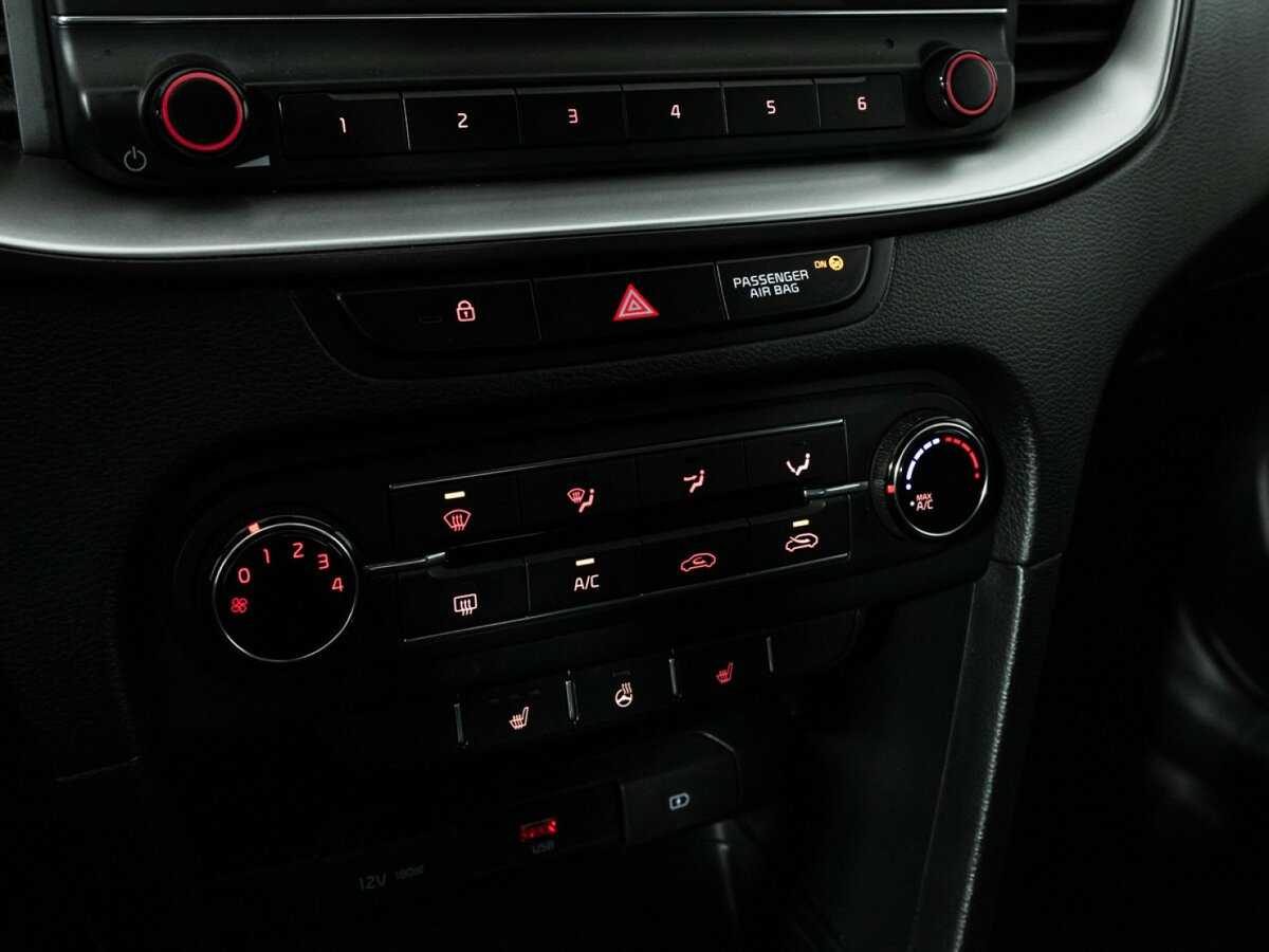 Kia Ceed 2020 года с пробегом. Фото: #19