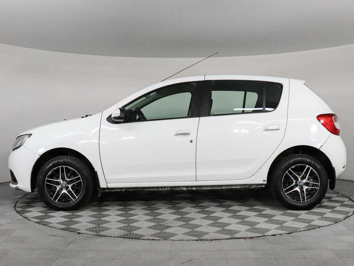 Renault Sandero 2014 года с пробегом. Фото: #7
