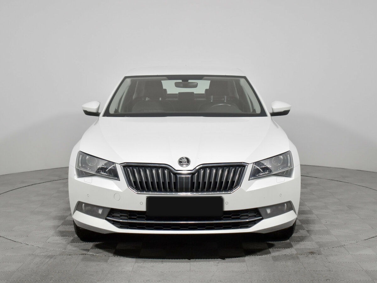 Skoda Superb 2018 года с пробегом. Фото: #1