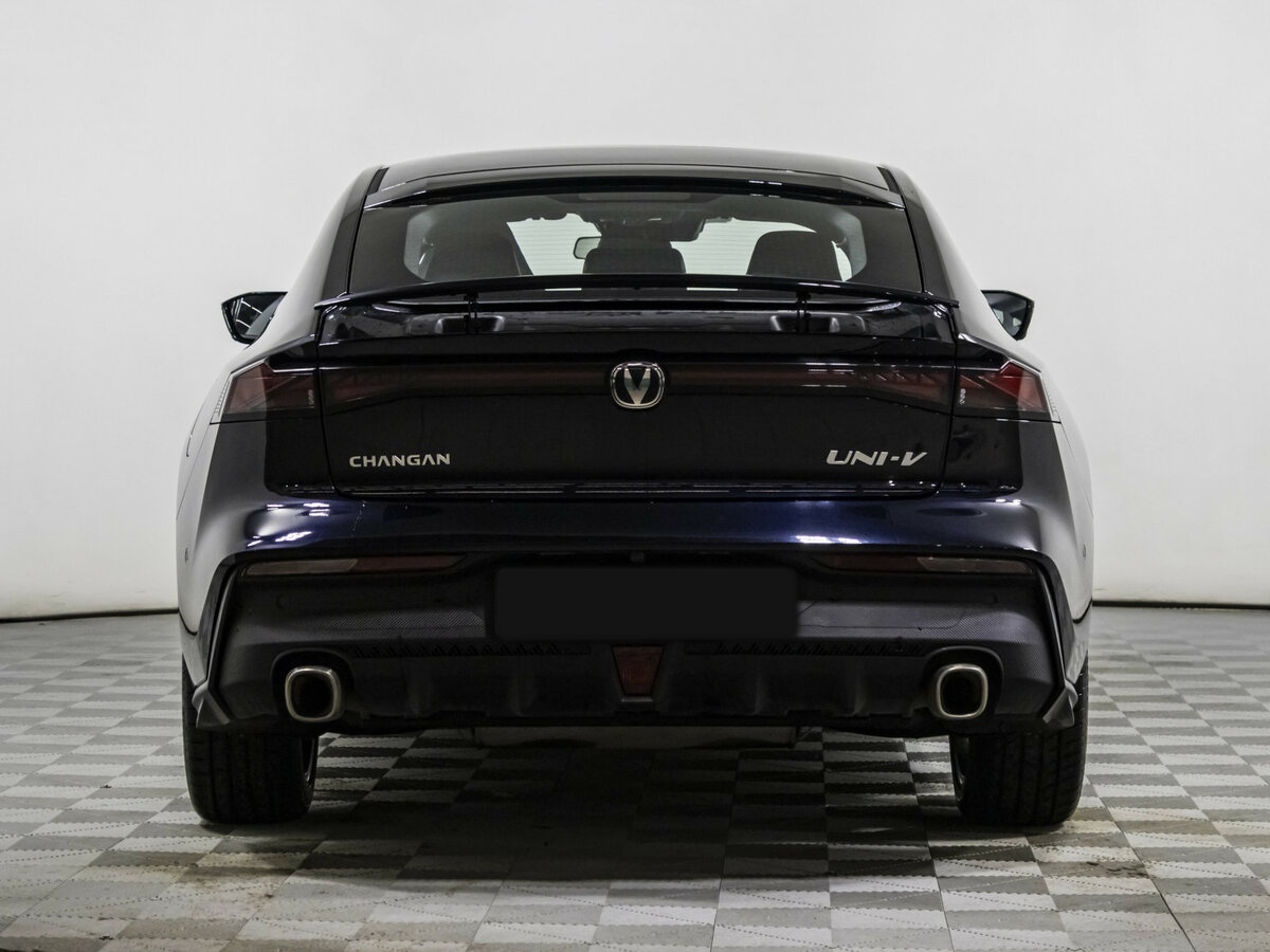 Changan UNI-V 2024 года с пробегом. Фото: #4