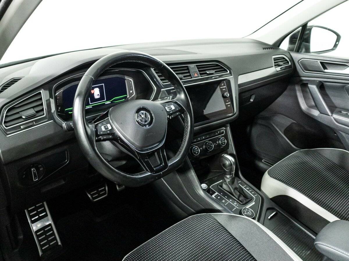 Volkswagen Tiguan 2019 года с пробегом. Фото: #10
