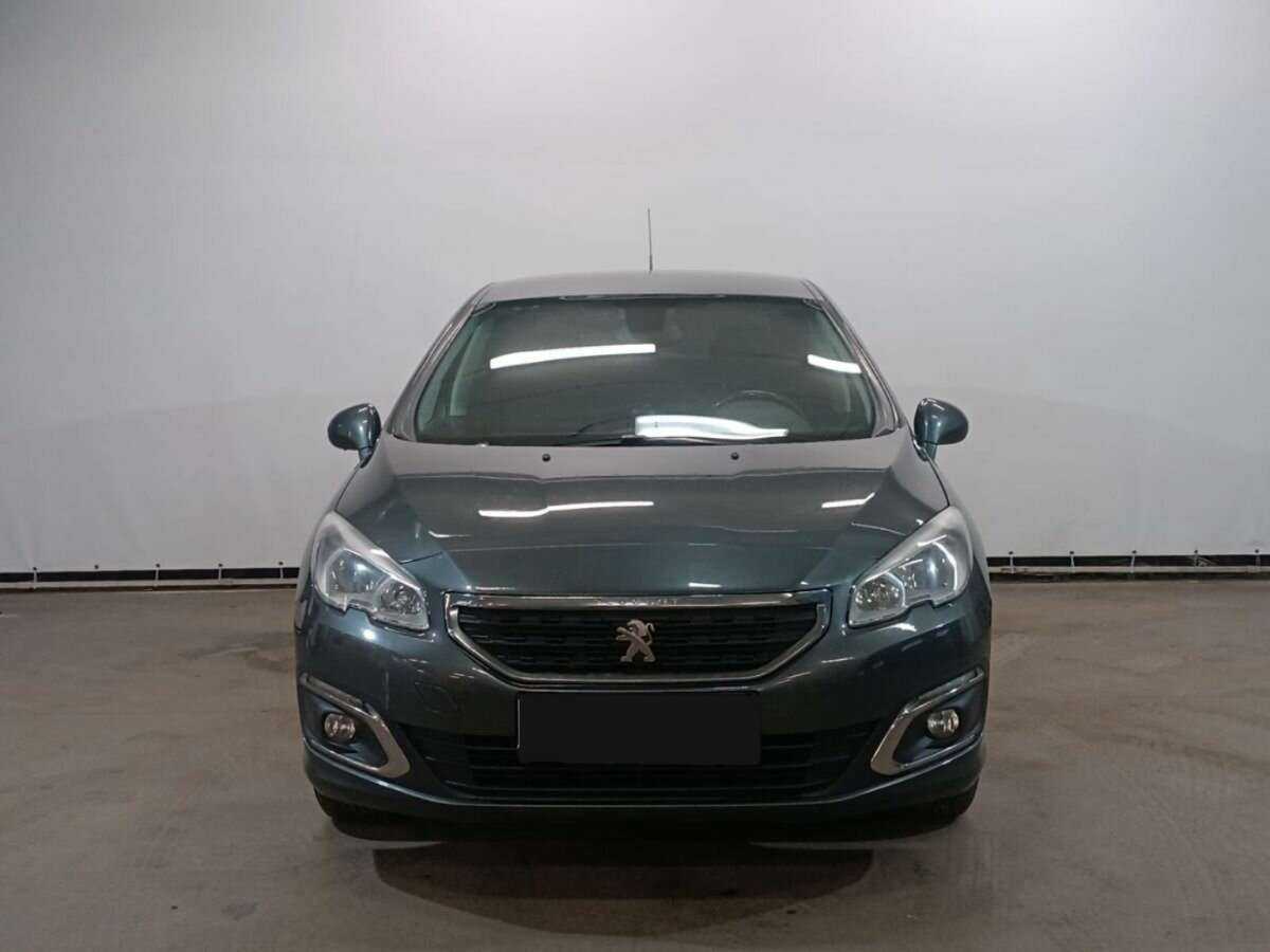 Peugeot 408 2018 года с пробегом. Фото: #1