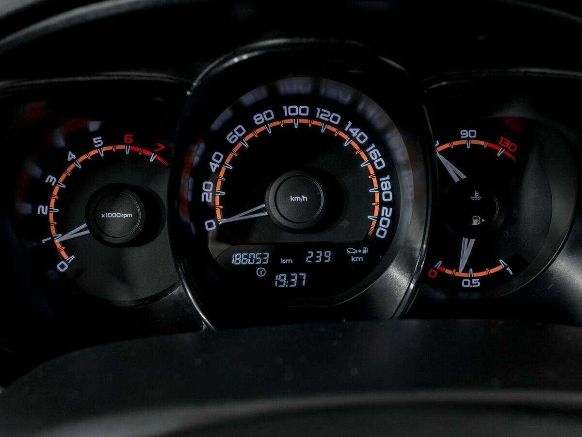 Lada (ВАЗ) Vesta 2019 года с пробегом. Фото: #10