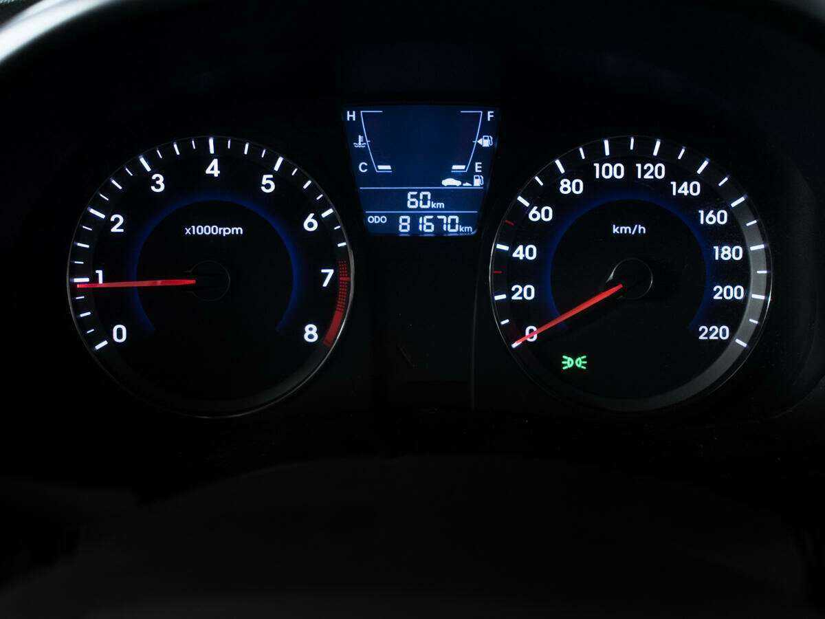 Hyundai Solaris 2012 года с пробегом. Фото: #10