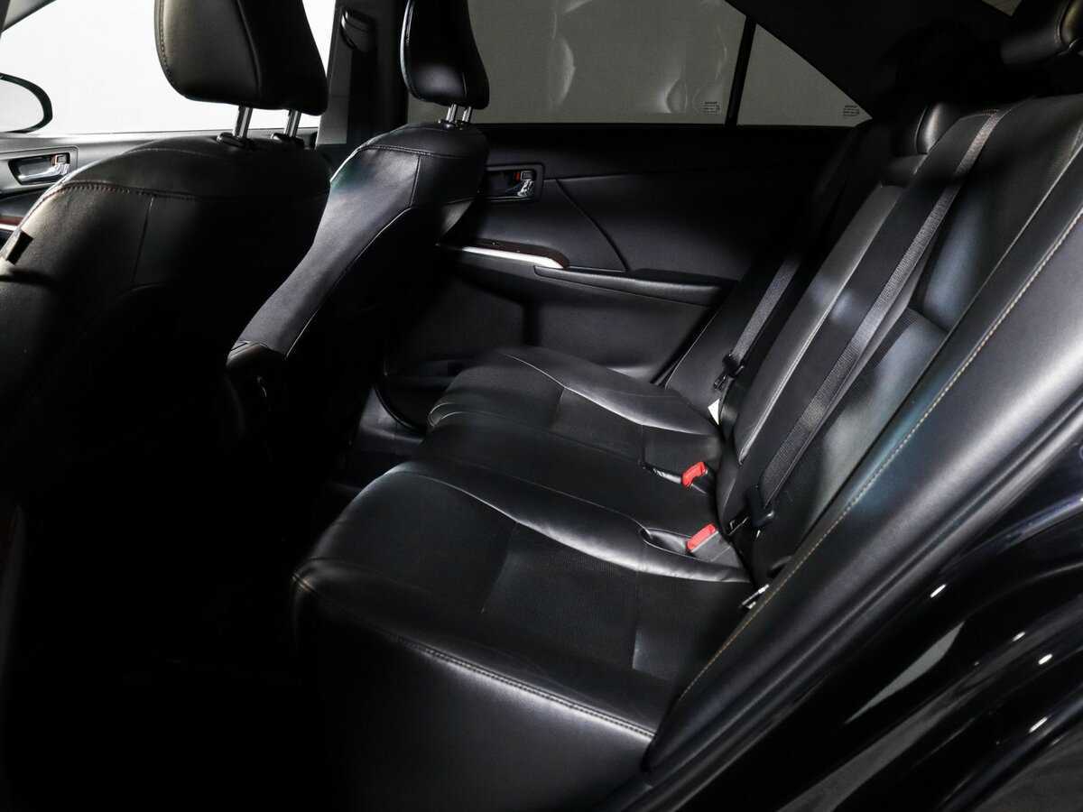 Toyota Camry 2013 года с пробегом. Фото: #6