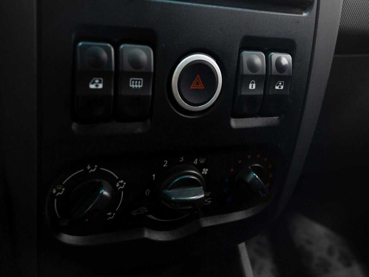 Lada (ВАЗ) Largus 2014 года с пробегом. Фото: #16