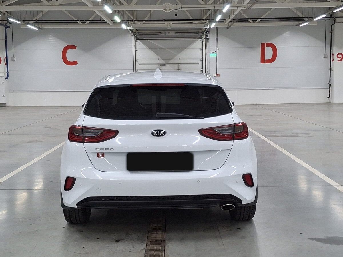 Kia Ceed 2019 года с пробегом. Фото: #5