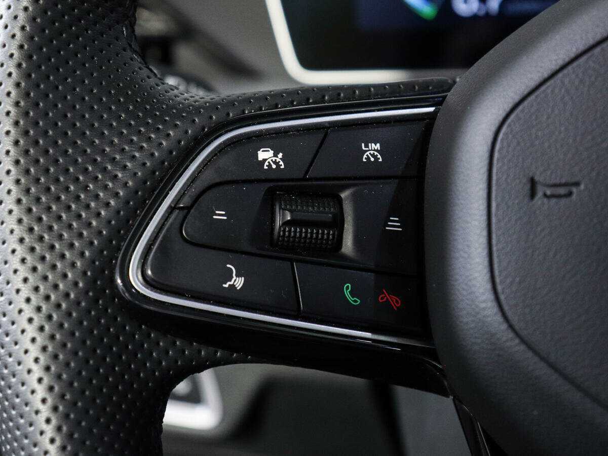 Geely Coolray 2023 года с пробегом. Фото: #21