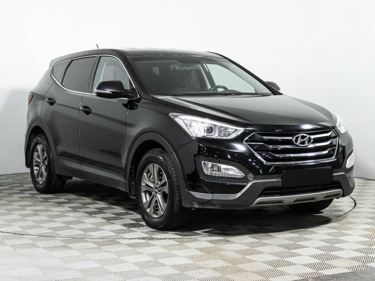 Hyundai Santa Fe 2014 года с пробегом. Фото: #2