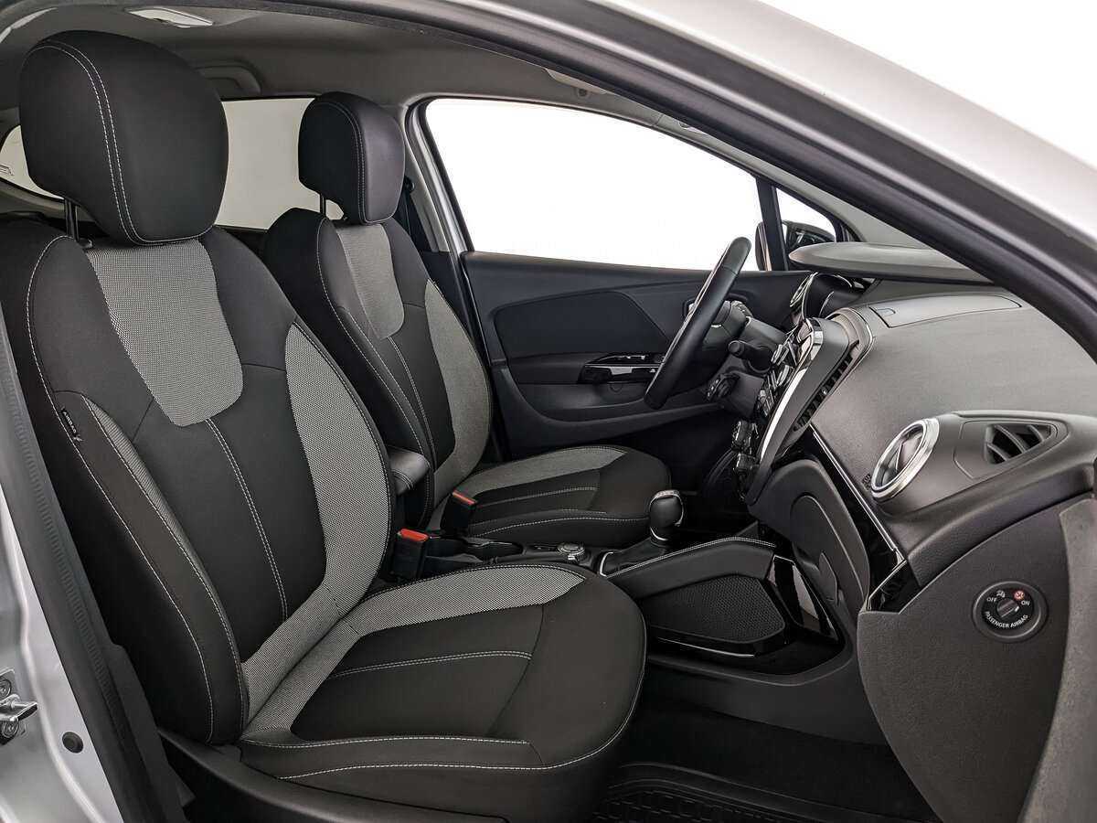 Renault Kaptur 2020 года с пробегом. Фото: #18