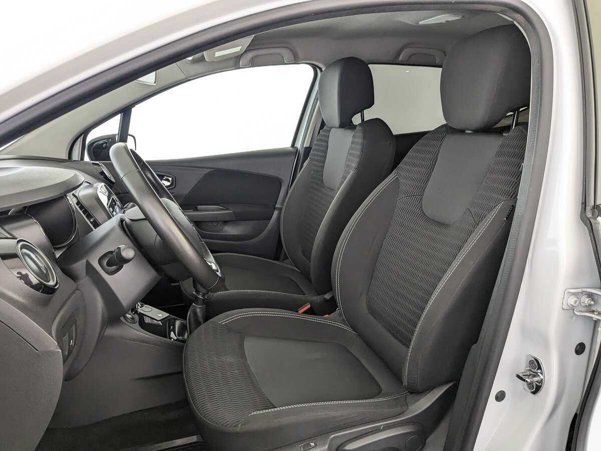 Renault Kaptur 2020 года с пробегом. Фото: #15