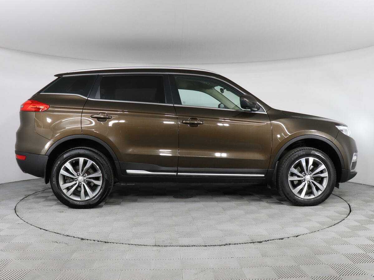 Geely Atlas 2020 года с пробегом. Фото: #3